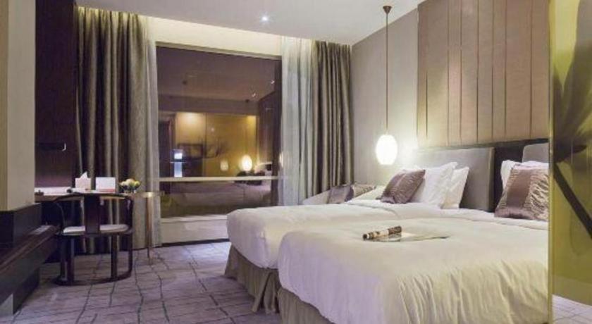 Maison New Century Hotel Dongguan Дунгуань Экстерьер фото